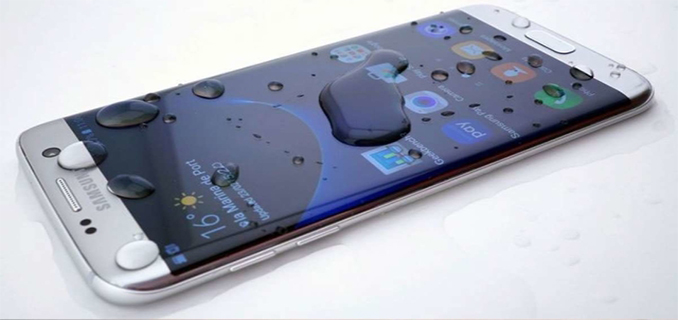 Tips Aman Melindungi Gadget Saat Musim Hujan