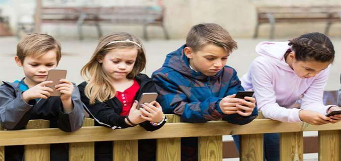 YouTube Setujui Larangan Media Sosial Remaja Australia